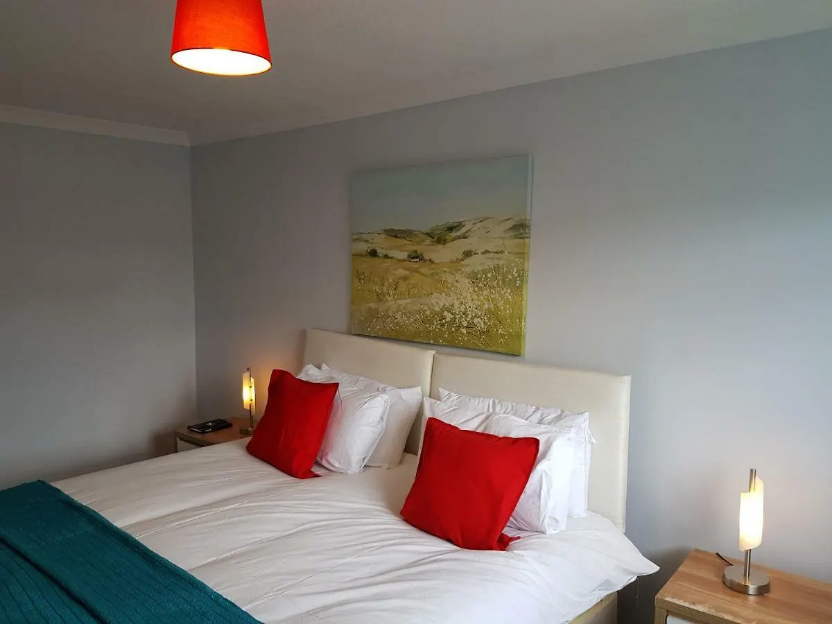 Penllech House - Huku Kwetu Notts - 3 Bedroom Spacious Lovely And Cosy With A Free Parking- Affordable And Suitable To Group Business Travellers Ноттингем 0*,  Великобритания